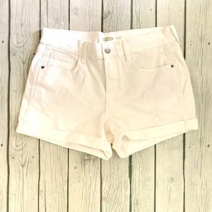 Old Navy mid rise white boyfriend shorts-8